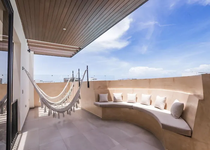 Apartment Calatt Design, Luxury, Roof, Pool And Location *